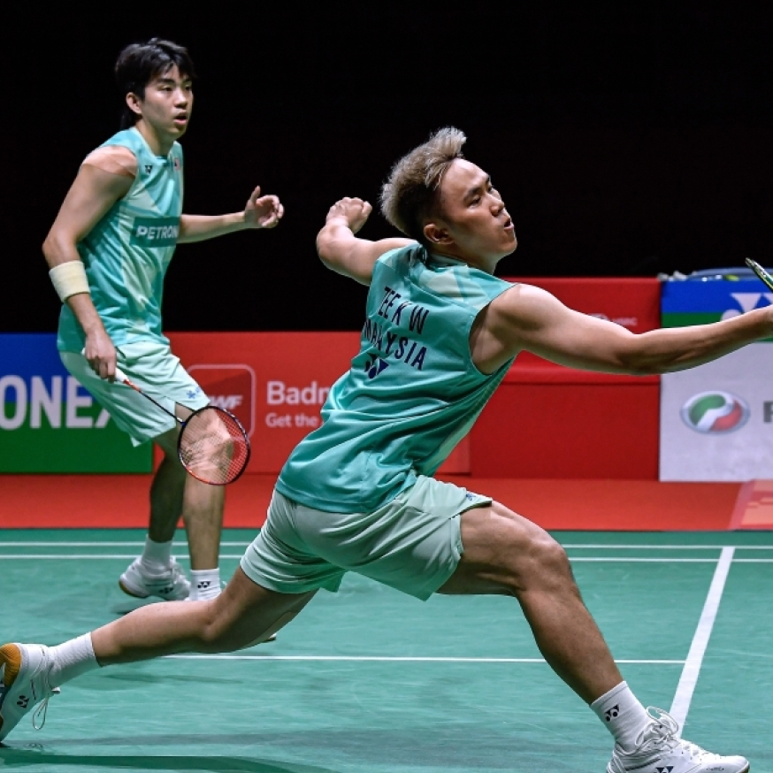 Man Wei Chong & Tee Kai Wun